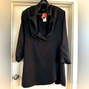 Short Black Dress. Never worn. Ordered from Cider